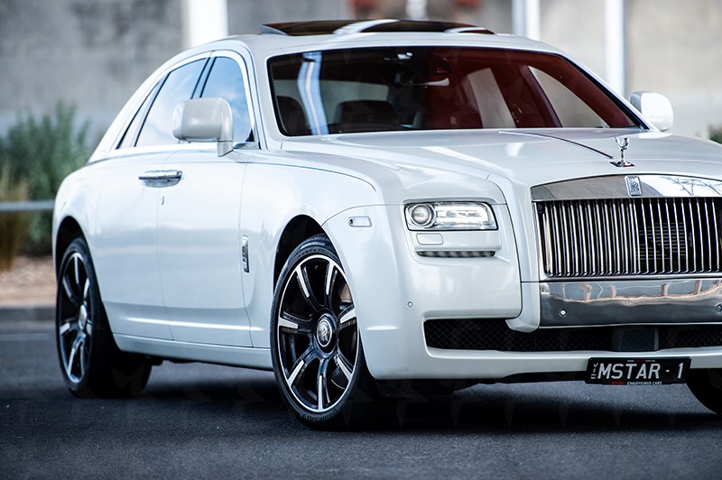 Rolls Royce Ghost (Black)